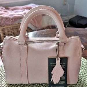 Small light pink roots satchel!